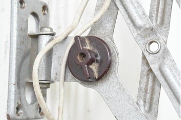 ヨーロッパヴィンテージ　VEB Zweckleuchtenbau Dresden　東ドイツの産業用シザーランプ　(R-089786)