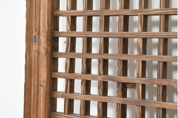 中国アンティーク建具　1900年頃　李朝風建具　均整の取れた格子意匠が魅力の窓2枚(1対)セット　(R-089795)