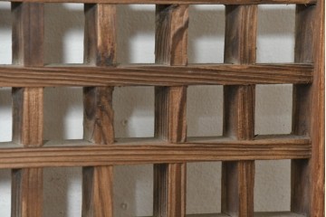 中国アンティーク建具　1900年頃　李朝風建具　均整の取れた格子意匠が魅力の窓2枚(1対)セット　(R-089795)