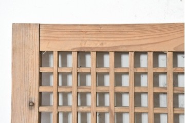 中国アンティーク建具　1900年頃　李朝風建具　均整の取れた格子意匠が魅力の窓2枚(1対)セット　(R-089795)