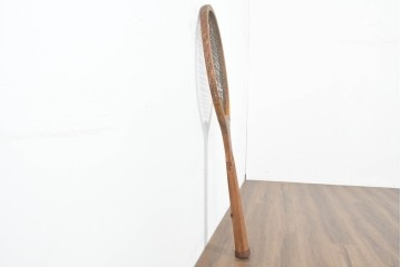 イギリスアンティーク　G&T LONDON　全長140cm　特大サイズの木製ラケット型ディスプレイ　(R-089798)