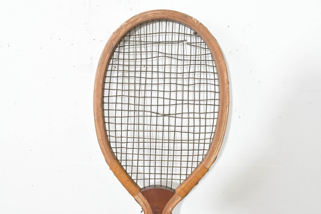 イギリスアンティーク　G&T LONDON　全長140cm　特大サイズの木製ラケット型ディスプレイ　(R-089798)