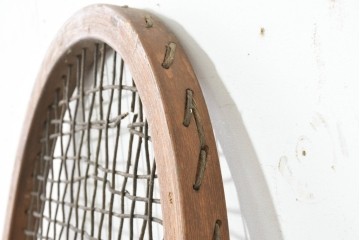 イギリスアンティーク　G&T LONDON　全長140cm　特大サイズの木製ラケット型ディスプレイ　(R-089798)