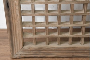 中国アンティーク建具　1900年頃　李朝風建具　均整の取れた格子意匠が魅力の窓2枚(1対)セット　(R-089806)