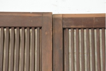 アンティーク建具　昭和初期から昭和中期　幅狭サイズの裏障子付き格子戸4枚セット　(R-089809)