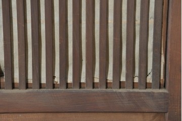 アンティーク建具　昭和初期から昭和中期　幅狭サイズの裏障子付き格子戸4枚セット　(R-089809)
