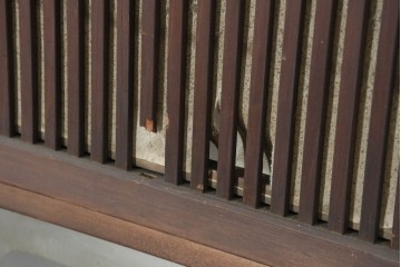 アンティーク建具　昭和初期から昭和中期　幅狭サイズの裏障子付き格子戸4枚セット　(R-089809)