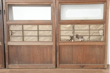 アンティーク建具　昭和初期から昭和中期　幅狭サイズの裏障子付き格子戸4枚セット　(R-089809)