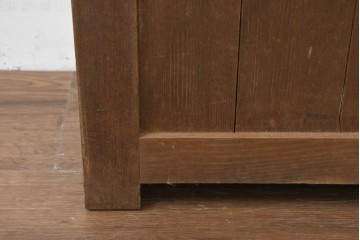和製ヴィンテージ　飾り鋲がアクセントの横長プランターボックス　(R-089818)