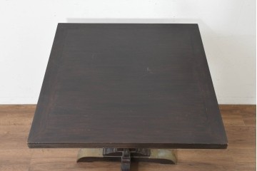 アジアンヴィンテージ　フレンチスタイル　真鍮プレート付きの上品なスクエアテーブル　(R-089820)