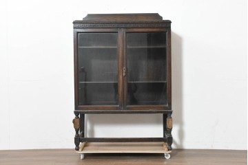 イギリスアンティーク　1920年頃　オーク材　ギリシャ雷文をあしらった端正なキャビネット　(R-089821)