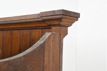 イギリスアンティーク　1870年から1910年頃　オーク材　激レア!　希少な教会家具　ワークブースや試着室などの店舗什器としておすすめ　モールディング装飾の意匠が美しい懺悔室　(R-089822)