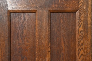 イギリスアンティーク　1870年から1910年頃　オーク材　激レア!　希少な教会家具　ワークブースや試着室などの店舗什器としておすすめ　モールディング装飾の意匠が美しい懺悔室　(R-089822)