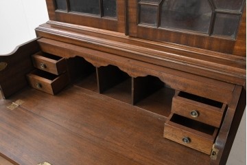 イギリスアンティーク　1930年頃　マホガニー材　クラシカルな佇まいが魅力のビューローブックケース　(R-089825)