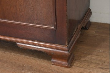 イギリスアンティーク　1920年から1930年頃　マホガニー材　多彩な収納を備えたクラシカルなワードローブ　(R-089828)