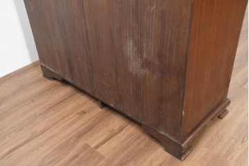イギリスアンティーク　1920年から1930年頃　マホガニー材　多彩な収納を備えたクラシカルなワードローブ　(R-089828)