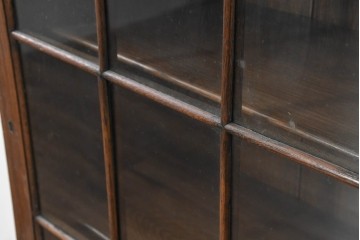 イギリスアンティーク　1930年頃　オーク材　格子ガラス戸が上品なキャビネット　(R-089829)