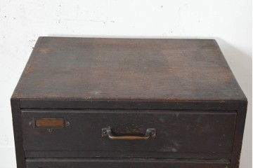 イギリスアンティーク　1940年から1960年頃　オーク材　8杯の引き出しを備えた縦型チェスト　(R-089832)