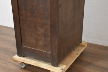 イギリスアンティーク　1940年から1960年頃　オーク材　8杯の引き出しを備えた縦型チェスト　(R-089832)