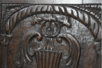 イギリスアンティーク　1890年から1920年頃　オーク材　座面下に収納を備えたクラシカルなチェア　(R-089834)