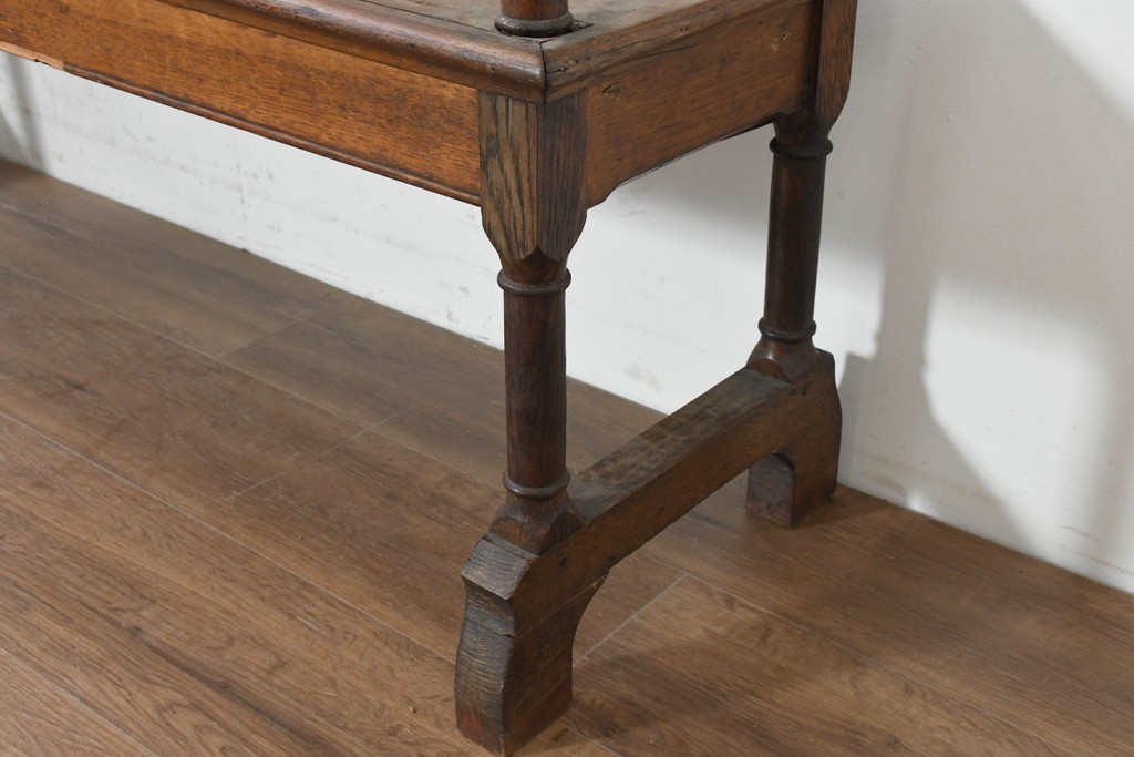 イギリスアンティーク　1900年頃　オーク材　素朴な木の風合いとターニングレッグが魅力のベンチ　(R-089835)