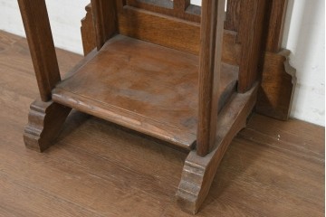 イギリスアンティーク　1920年頃　オーク材　端正な造りのクラシカルな聖書台　(R-089839)