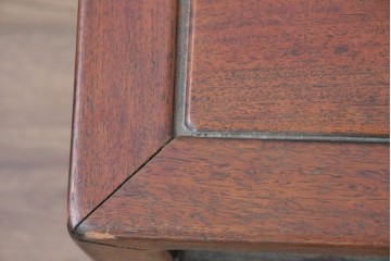 和製ヴィンテージ　花梨(カリン)材　落ち着いた木色と端正な意匠が魅力の座卓　(R-089844)