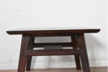 中古　松本民芸家具　#201型　曲線を効かせた端正な佇まいの茶卓　(R-089847)