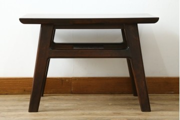 中古　松本民芸家具　#201型　曲線を効かせた端正な佇まいの茶卓　(R-089847)