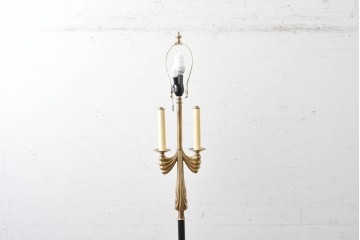 中古　高級輸入品　FREDERICK COOPER(フレデリック・クーパー社)　クラシカルなデザインが上品なフロアスタンド　(R-089849)
