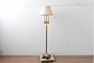 中古　高級輸入品　FREDERICK COOPER(フレデリック・クーパー社)　クラシカルなデザインが上品なフロアスタンド　(R-089849)