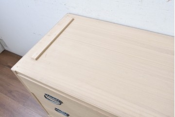 《天板取り付け加工費込み》　中古　美品　伝統工芸士　斉藤敬二作　加茂桐箪笥チェスト　(R-089860)