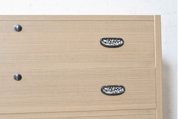 《天板取り付け加工費込み》　中古　美品　伝統工芸士　斉藤敬二作　加茂桐箪笥チェスト　(R-089860)