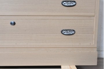《天板取り付け加工費込み》　中古　美品　伝統工芸士　斉藤敬二作　加茂桐箪笥チェスト　(R-089860)