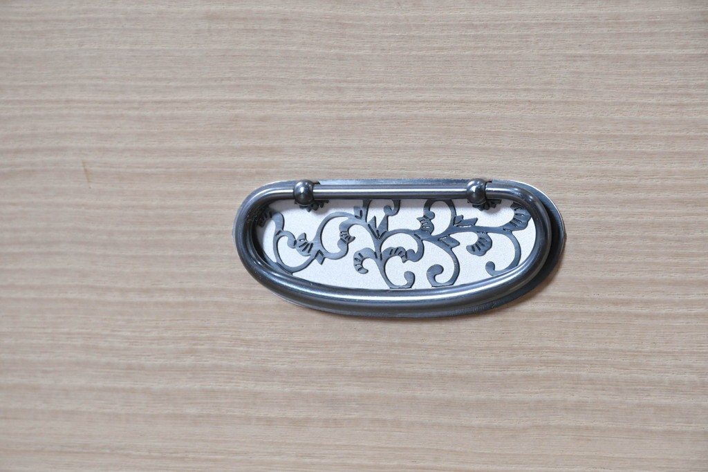 《天板取り付け加工費込み》　中古　美品　伝統工芸士　斉藤敬二作　加茂桐箪笥チェスト　(R-089860)