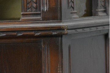 イギリスヴィンテージ　Wood Bros(ウッド・ブロス)社　Old Charm(オールドチャーム)　彫刻が見事なバーカウンター　(R-089884)