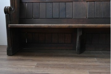イギリスアンティーク　1900年から1920年頃　上手物!!　オーク無垢材　凝った造りが魅力のチャーチベンチ　(R-089887)