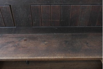 イギリスアンティーク　1900年から1920年頃　上手物!!　オーク無垢材　凝った造りが魅力のチャーチベンチ　(R-089889)