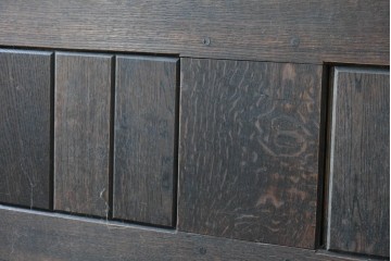 イギリスアンティーク　1900年から1920年頃　上手物!!　オーク無垢材　凝った造りが魅力のチャーチベンチ　(R-089890)