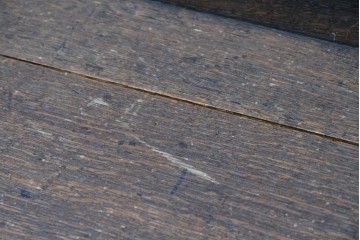 イギリスアンティーク　1900年から1920年頃　上手物!!　オーク無垢材　凝った造りが魅力のチャーチベンチ　(R-089890)