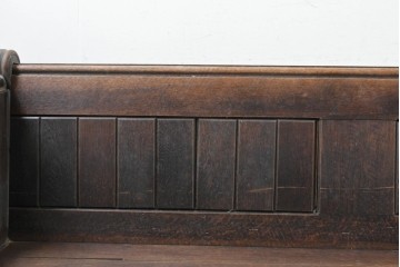 イギリスアンティーク　1900年から1920年頃　上手物!!　オーク無垢材　凝った造りが魅力のチャーチベンチ　(R-089891)