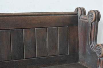 イギリスアンティーク　1900年から1920年頃　上手物!!　オーク無垢材　凝った造りが魅力のチャーチベンチ　(R-089894)