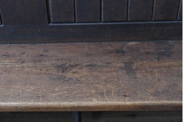 イギリスアンティーク　1900年から1920年頃　上手物!!　オーク無垢材　凝った造りが魅力のチャーチベンチ　(R-089896)