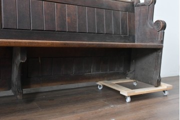 イギリスアンティーク　1900年から1920年頃　上手物!!　オーク無垢材　凝った造りが魅力のチャーチベンチ　(R-089896)