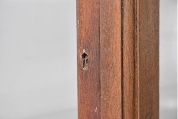 イギリスアンティーク　側面開きの脚付きショーケース　(R-089903)