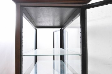 イギリスアンティーク　側面開きの脚付きショーケース　(R-089903)
