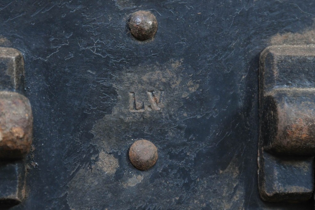 フランスアンティーク　1900年から1910年頃　超希少!!　LOUIS VUITTON(ルイ・ヴィトン)　No.126338　船旅の時代を物語る大型スティーマートランク　(R-089907)