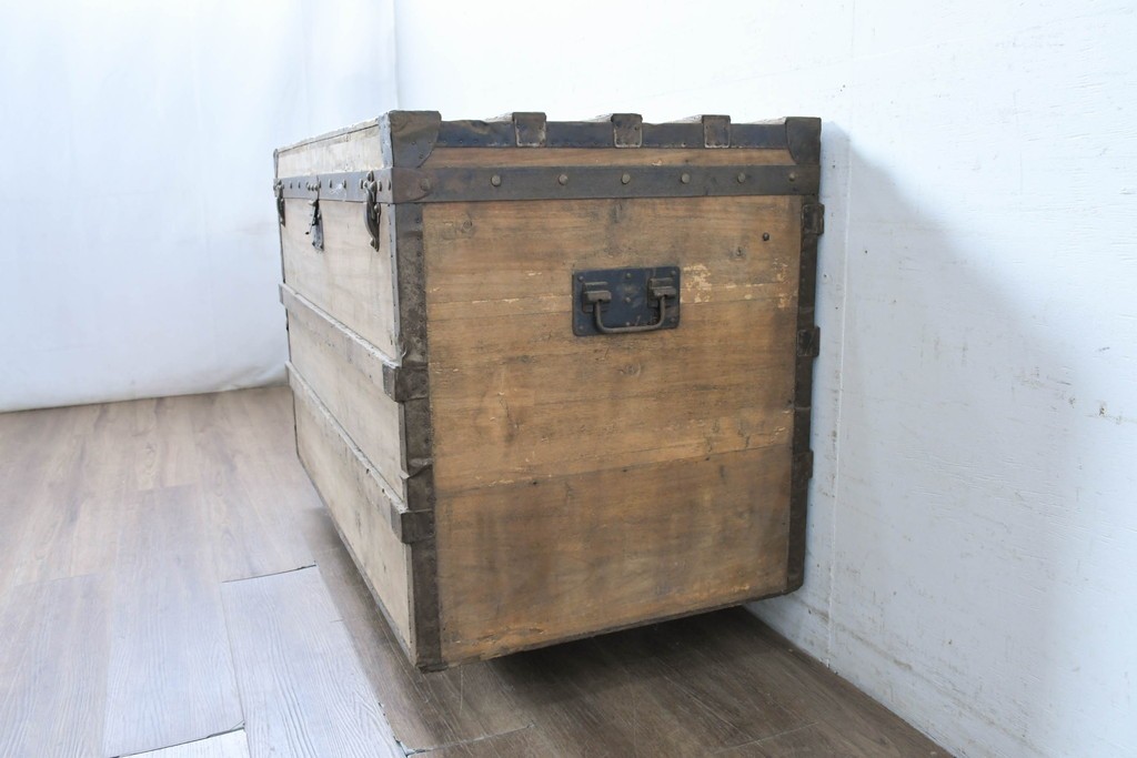 フランスアンティーク　1900年から1910年頃　超希少!!　LOUIS VUITTON(ルイ・ヴィトン)　No.126338　船旅の時代を物語る大型スティーマートランク　(R-089907)