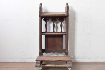 フランスアンティーク　1880年から1910年頃　希少!!　オーク材　ディスプレイラックとしてもおすすめ!　植物文様の彫刻が美しい祈祷台　(R-089910)