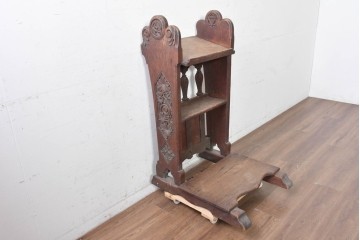 フランスアンティーク　1880年から1910年頃　希少!!　オーク材　ディスプレイラックとしてもおすすめ!　植物文様の彫刻が美しい祈祷台　(R-089910)